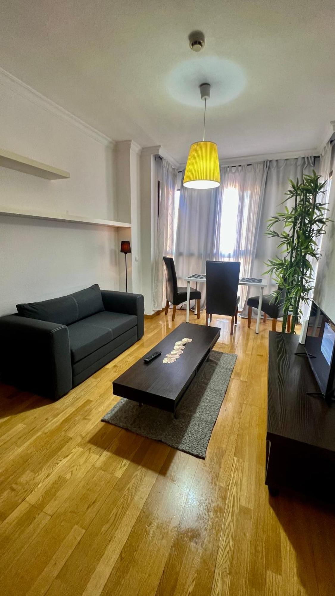 Deyanira Suite, Aeropuerto, IFEMA Madrid Bagian luar foto