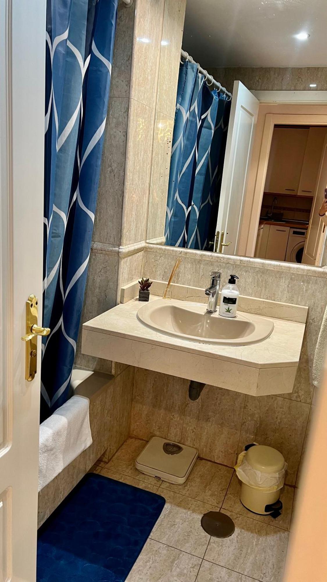 Deyanira Suite, Aeropuerto, IFEMA Madrid Bagian luar foto